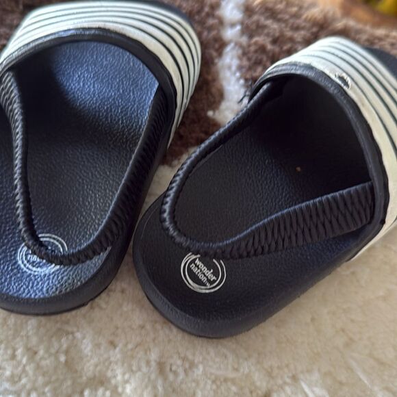 Kids Slides - Navy and White Striped Slip on Boys Sandals - Toddler 7/8 - Picture 3 of 3
